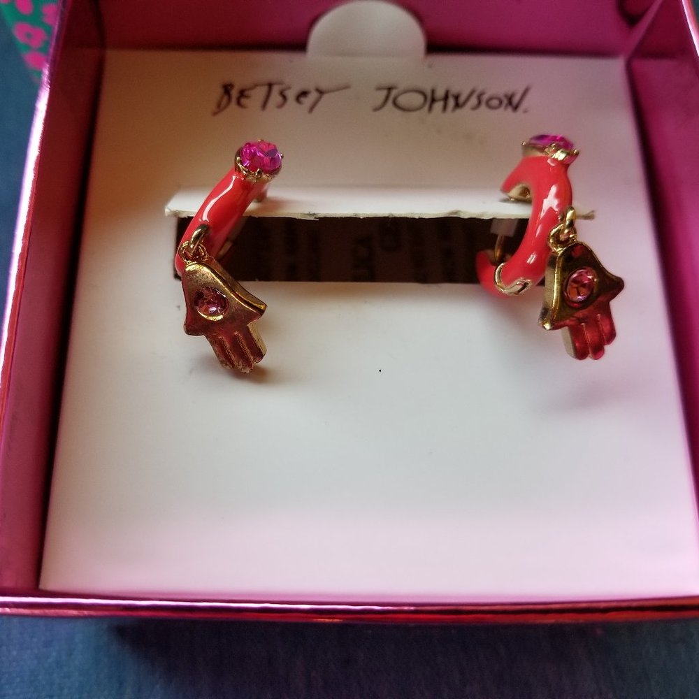 🪬Betsey Johnson Hamsa Huggie Hoop Earrings - NWT&B🪬
